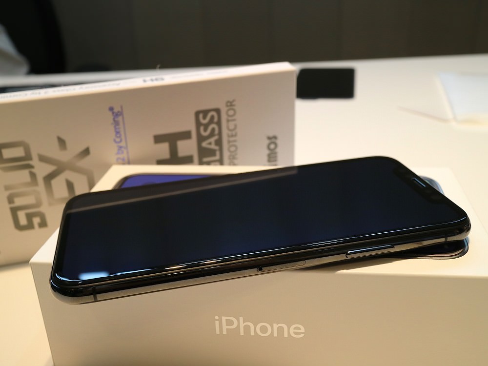 攜帶電話｜最新iPhone X 手機，專屬imos螢幕保護貼，保護殼推薦