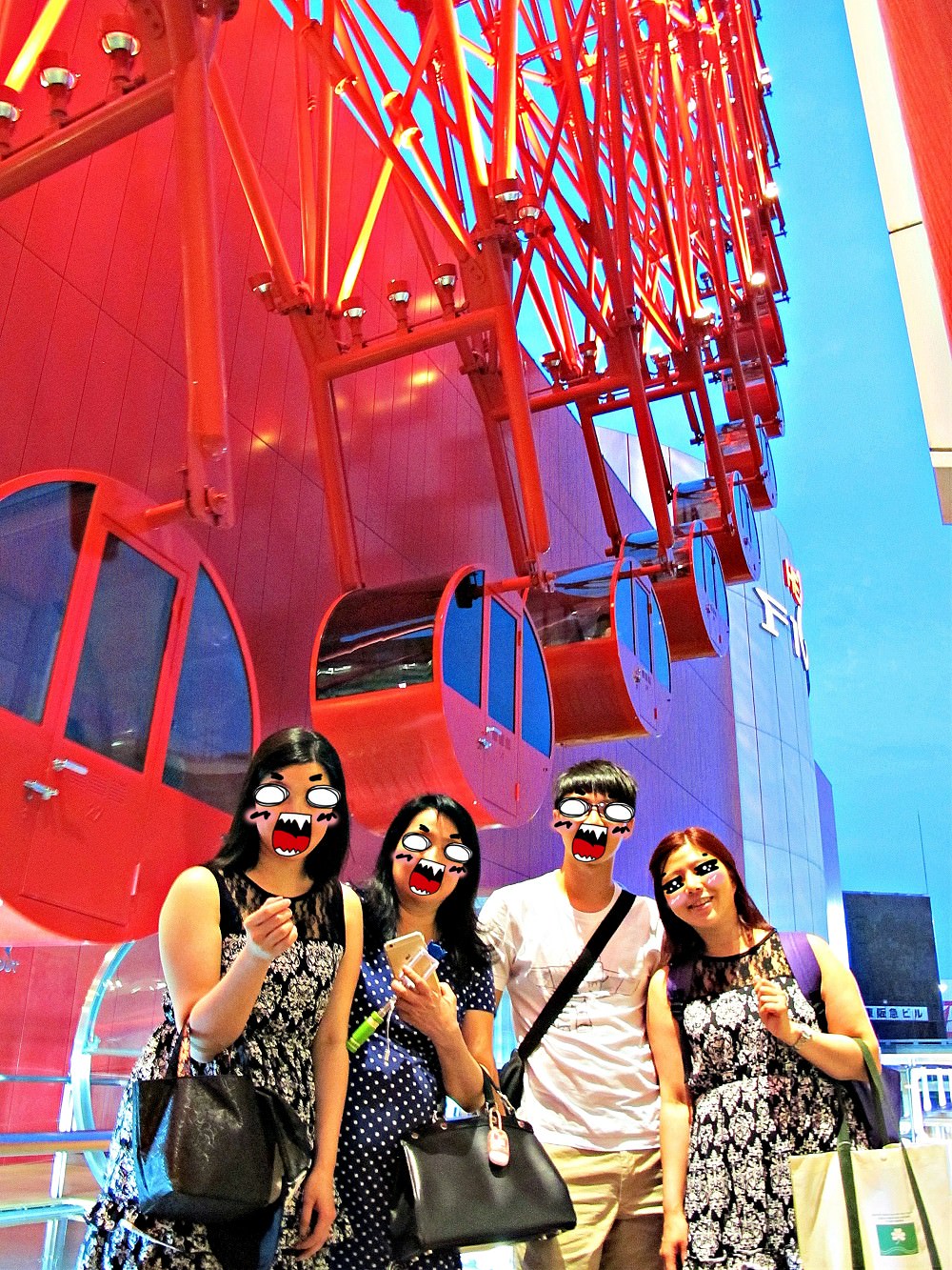 HEP FIVE 摩天輪：必去！大阪周遊卡免費景點，紅色亮眼，日落夜景好迷人！