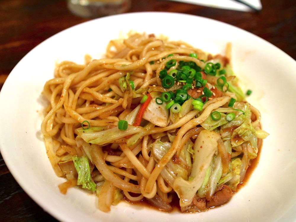 秘密基地那覇西町支部 ：飲料調酒啤酒放題，多達百樣無限享用！｜沖繩居酒屋，當地人強烈推薦