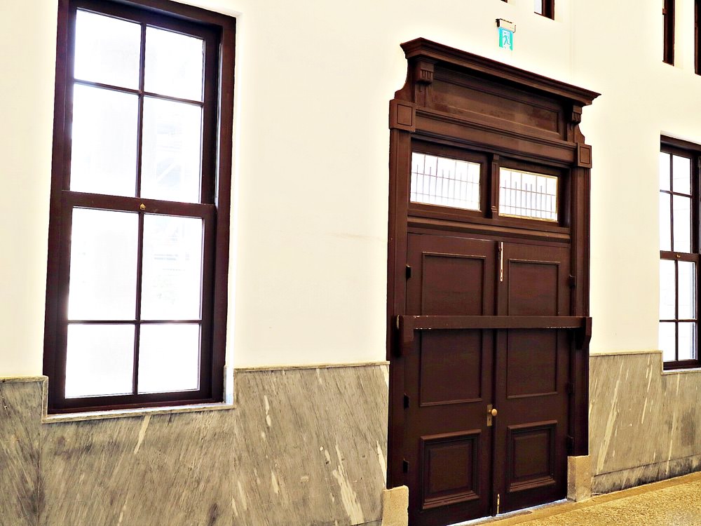 國定古蹟臺南地方法院/司法博物館：每日超限額的貓道導覽，帶你由建築頂端觀賞歷史最悠久的法院