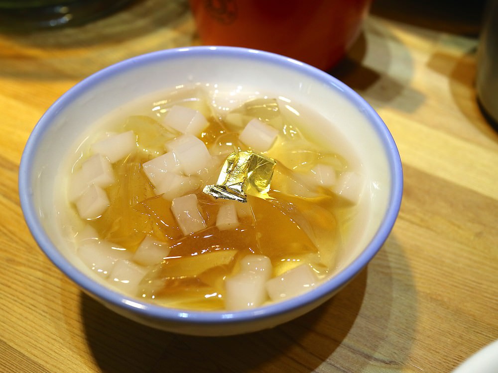 清水堂愛玉專賣店：台南人氣愛玉天王，內用享三吃，可樂/奧利多/啤酒愛玉全台首創，保證一吃就上癮！｜壽星限定-金箔愛玉｜夏季最新上市水蜜桃愛玉/芒果冰