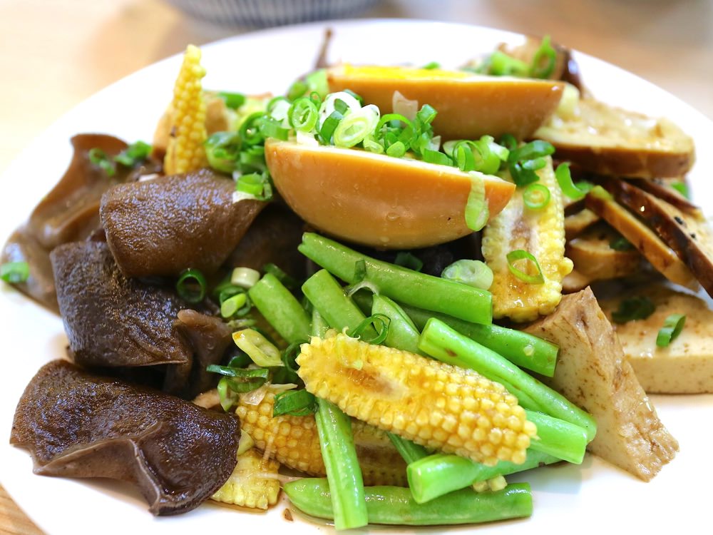 香香麵：精選新營後壁在地小農好物，讓你品嚐到家鄉的好滋味！｜台南東區麵店推薦