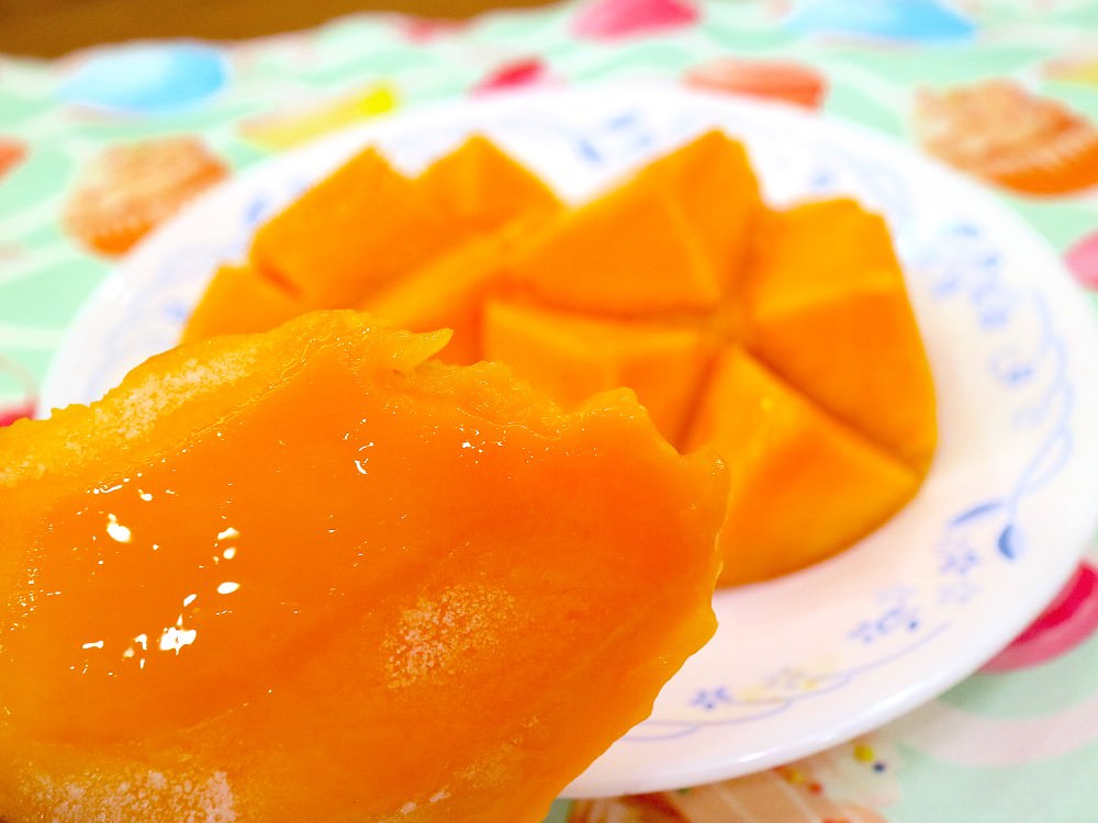 FruitPop芒果冰棒，讓你吃到最新鮮的芒果冰！輕鬆吃冰不怕黏ＴＴ！｜一個好貨/夏天必吃/全台宅配