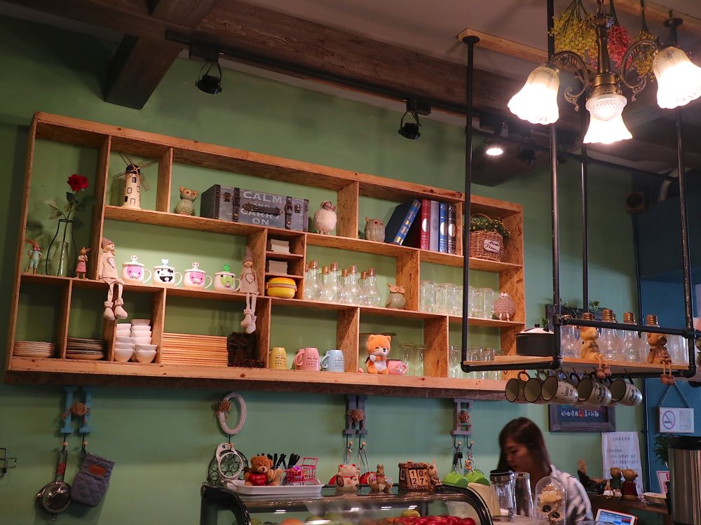 廚何日當牛：新營美食聚餐餐廳推薦｜平價義大利麵.小火鍋.排餐.平日還有商業午餐/IG網美打卡景點