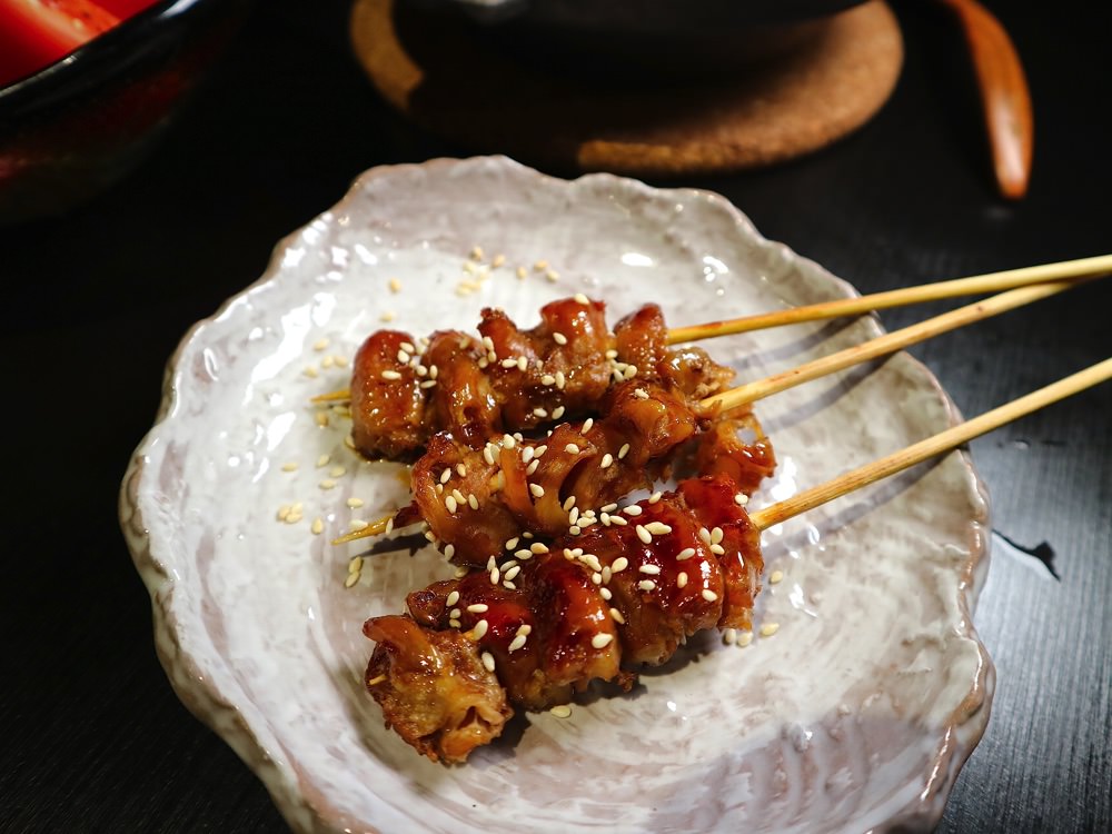 皋月當代日式料理：台南平價創意日本料理.居酒屋/燒烤.義式料理.燉飯通通有|近路易先生.台南孔廟|台南聚餐餐廳推薦