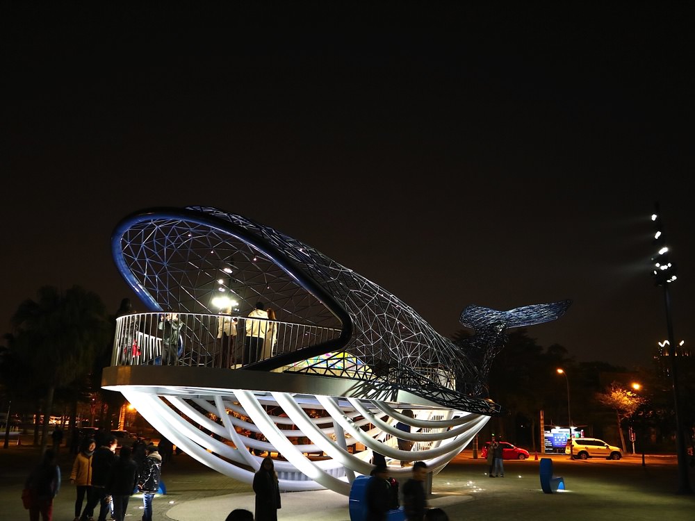 大魚的祝福：台南安平新景點，巨大鯨魚裝置藝術在安平，安平海濱歷史公園的最新打卡ＩＧ熱點