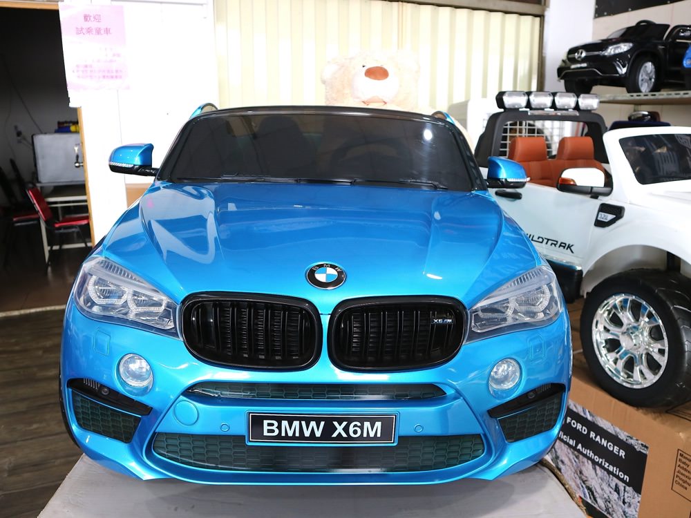 全方位兒童超跑電動車 專賣維修租賃：兒童玩具電動車倉庫，這邊買最便宜，現場試乘/網購免運都方便｜全產品保固一年.終身維修免工資