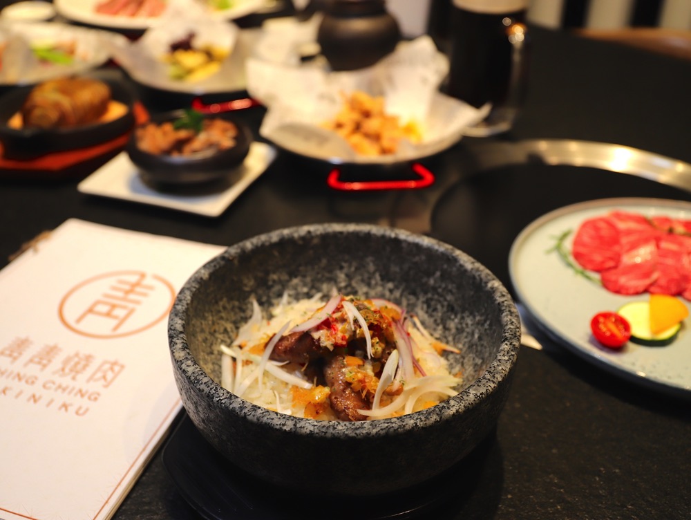 青青燒肉：台南最強精緻燒肉店來啦!嚴選日本A5和牛.M9澳洲黑毛和牛.安格斯牛.伊比利黑豚.神農豚，帶你吃遍國內外優質肉品/熟食餐點也是隱藏版厲害|台南東區燒肉聚餐餐廳推薦