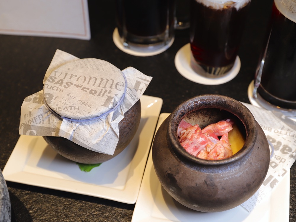 青青燒肉：台南最強精緻燒肉店來啦!嚴選日本A5和牛.M9澳洲黑毛和牛.安格斯牛.伊比利黑豚.神農豚，帶你吃遍國內外優質肉品/熟食餐點也是隱藏版厲害|台南東區燒肉聚餐餐廳推薦