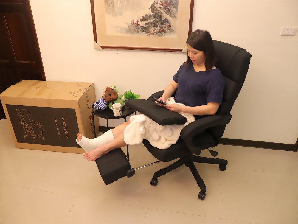 【開箱文】Patya打鐵仔：靠背好朋友/可躺式人體工學椅.加厚舒適、無段式調整椅背.一秒變躺床/最舒適的人體工學椅/總裁椅｜全台宅配/終生保固維修/家具推薦