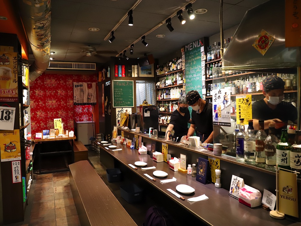 芙蓉鳥燒居酒屋：台南赤嵌樓旁的人氣日式居酒屋.日本梅酒搭超美味串燒.讓你一秒到日本
