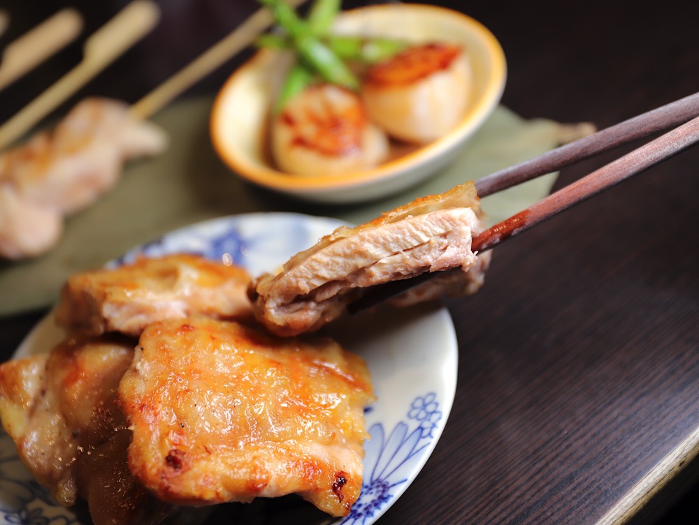 芙蓉鳥燒居酒屋：台南赤嵌樓旁的人氣日式居酒屋.日本梅酒搭超美味串燒.讓你一秒到日本