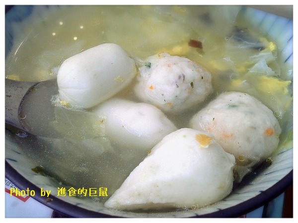 丸本家：(全台。宅配) 丸本家 / 宅配到家的好味道。用料實在的飽滿口感，在家就能輕鬆享受濃郁海味。煮火鍋或綜合丸湯，更是方便美味！