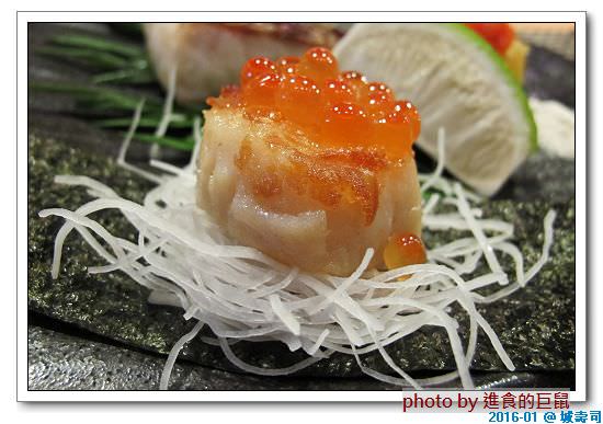 城壽司：（台南。安平區美食）城壽司 / 吃得到新鮮漁獲＆少見魚類。套餐單點通通有！還有會跳舞的『炒烏龍』唷～