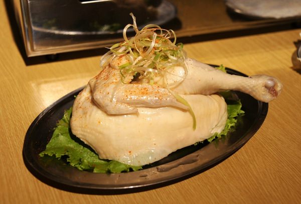 富士山龍 フジヤマドラコン(台灣內湖店)：(台北。內湖區美食) 『富士山龍』日本職人熱情延燒，一手燒肉一手角嗨跟著巨鼠體驗日本道地居酒屋的豐沛能量吧！！