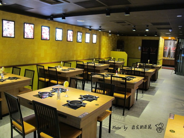 鬼椒一番鍋(東門店)：（台南。東區美食）『鬼椒一番鍋（台南東門店） 』全台知名連鎖火鍋店。平實價格就能輕鬆地享用美味的個人鍋。