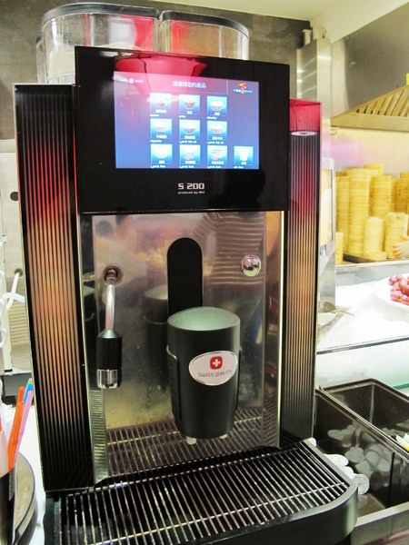 大八潮坊港式飲茶(台南永福店)：『大八潮坊港式飲茶(台南永福店)』自助式飲茶吃到飽~