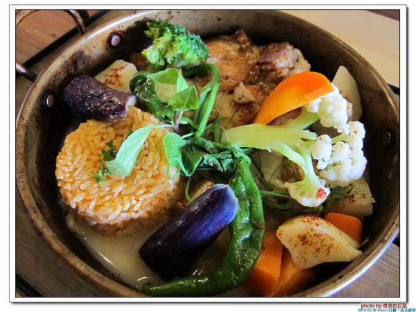 Dacci 打趣，法式廚房：（台南。中西區美食）Dacci 打趣，法式廚房 /  在“打趣”，你吃得到法國道地鄉村菜＋國際咖啡調配師為您調製的飲品～無論是正餐時段或午茶時刻，來坐來好食＾＾