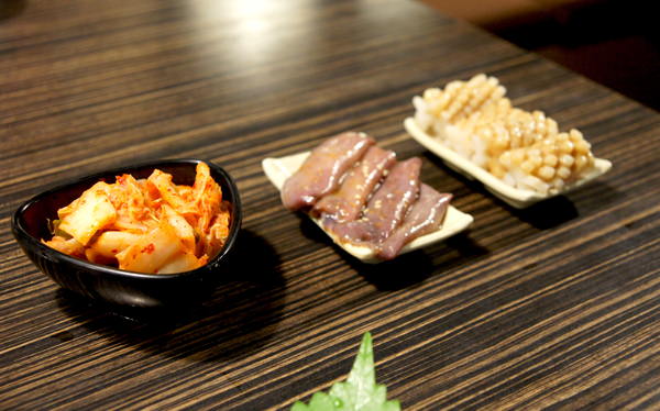燒肉眾雙和板南店(雙和板南店)：(新北。中和區美食) 『燒肉眾-雙和板南店』燒烤吃到飽。三種消費方案，任你挑，保證讓你吃飽飽，肚飽眼皮鬆! 好吃好睡好幸福~