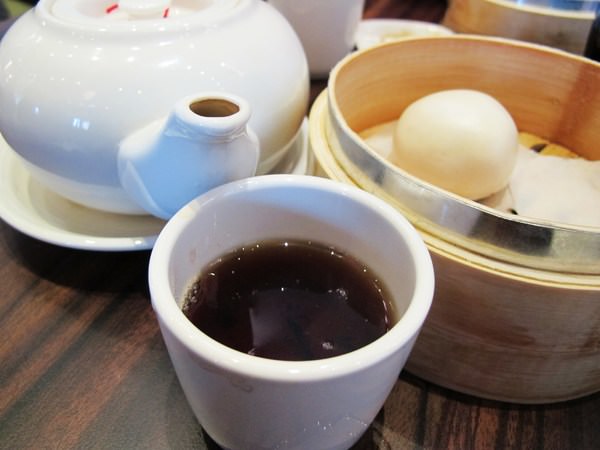大八潮坊港式飲茶(台南永福店)：『大八潮坊港式飲茶(台南永福店)』自助式飲茶吃到飽~