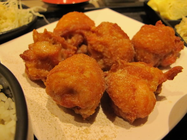 橋北屋：{橋北屋} 超美味! 外酥內滿湯汁的日式炸雞塊