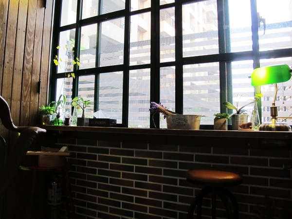 House Inn House 屋中之屋：（台南。中西區住宿）『House inn House 設計x旅宿』 衛民街個性旅宿。近台南火車站。