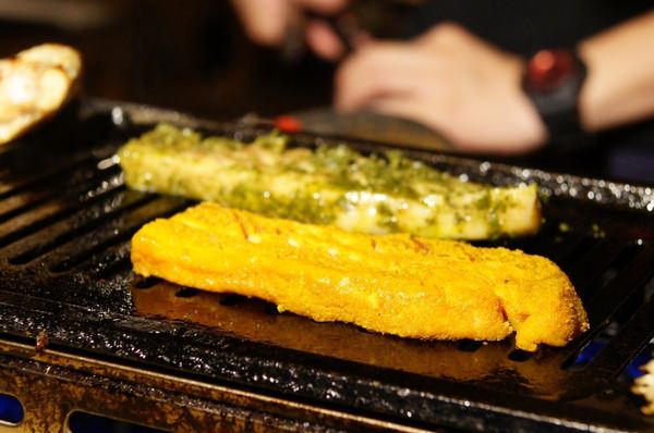 富士山龍 フジヤマドラコン(台灣內湖店)：(台北。內湖區美食) 『富士山龍』日本職人熱情延燒，一手燒肉一手角嗨跟著巨鼠體驗日本道地居酒屋的豐沛能量吧！！