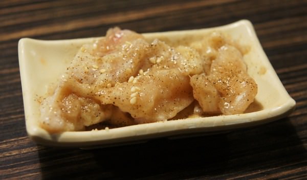 燒肉眾雙和板南店(雙和板南店)：(新北。中和區美食) 『燒肉眾-雙和板南店』燒烤吃到飽。三種消費方案，任你挑，保證讓你吃飽飽，肚飽眼皮鬆! 好吃好睡好幸福~
