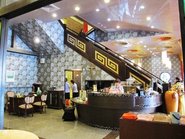 濃園滿漢餐廳：（台南。東區美食）『濃園滿漢餐廳』充滿主恩的餐廳。傳統餐廳現代料理。合菜單點都都好。