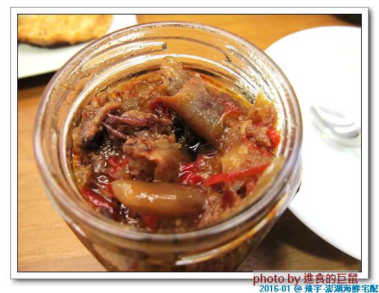 飛宇-澎湖海鮮宅配：（全台。宅配）『飛宇-澎湖海鮮宅配 』來自澎湖的新鮮海味。大明蝦Ｑ彈有汁，小管醬ＸＯ醬料多實在，花枝排新鮮吃得到花枝＾＾