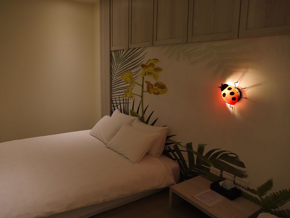 樹屋文旅：台南安平質感住宿旅店，寵物友善旅館.毛寶貝也有自己的專屬住宿空間/近安平古堡.安平老街.安平樹屋.林默娘公園.德陽艦軍艦博物館/台南合法旅店